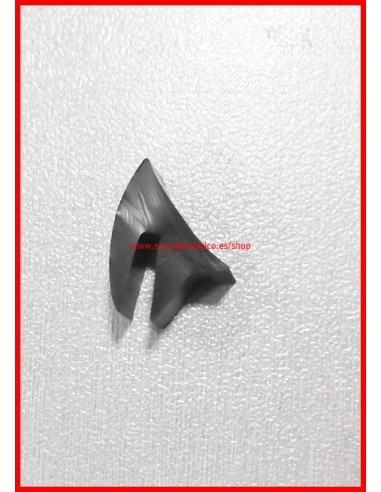 goma-cofano-de-color-negra-ancha