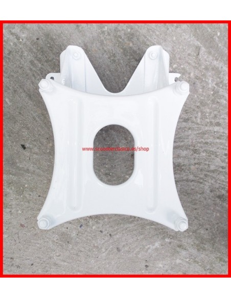 Soporte de rueda de repuesto delantero pintado