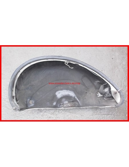 COFANO DERECHO VESPA TX 200