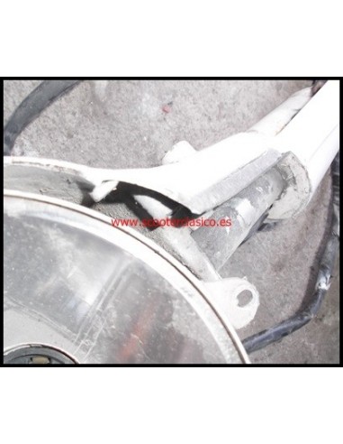 Manillar de Vespa 200 roto