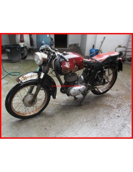 Motocicleta MV 125