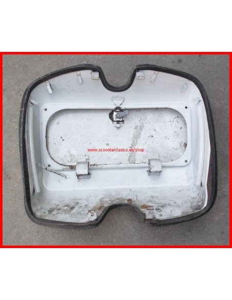 Guantera de Vespa 200 DN
