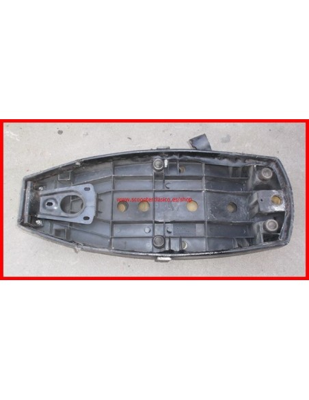 Asiento de Vespa 200 IRIS USADO