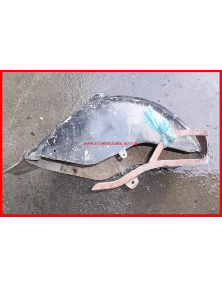 Guardabarros Lambretta LD con golpe
