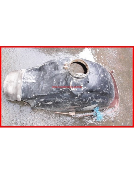 Guardabarros Lambretta LD con golpe