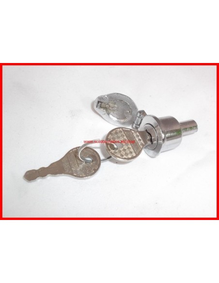 Cerradura direccion con tapa Lambretta