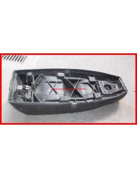 Asiento de Vespa TX200