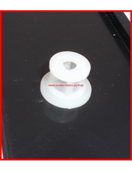 Cofano derecho Vespa faro dedondo