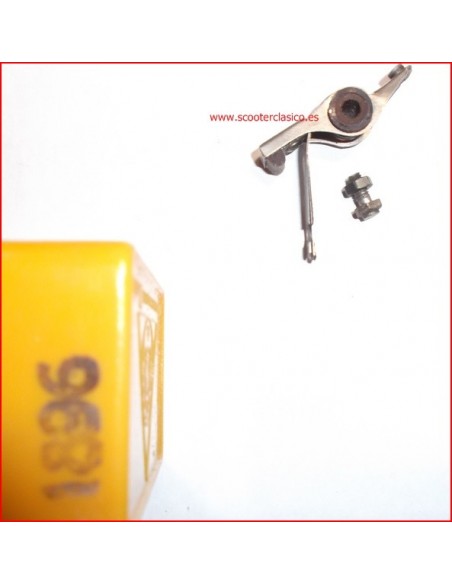 Platinos de la marca Kontact modelo 1896.