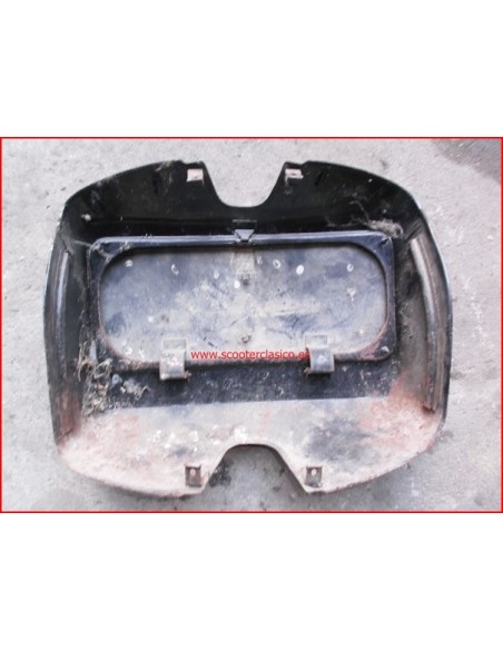 Guantera de Vespa 200 DN usada