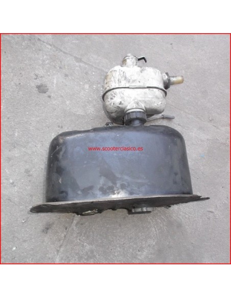 Deposito de gasolina con mezclador