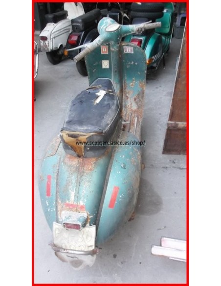 v599 Vespa 125 L