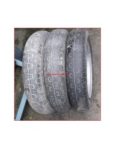 Cubiertas con llanta Vespa... 2