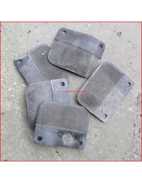 Alfombrilla salvabarros vespa PKS usada