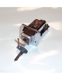 cerradura-de-asiento-cromada