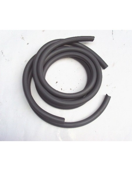 goma-bordon-de-color-negro