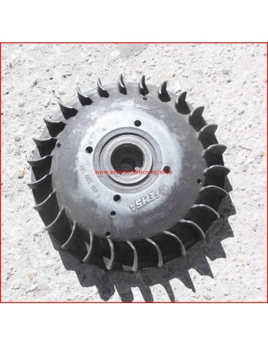 Plato magnetico Vespa PK