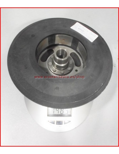 PLATO MAGNETICO DE VESPA PINASCO