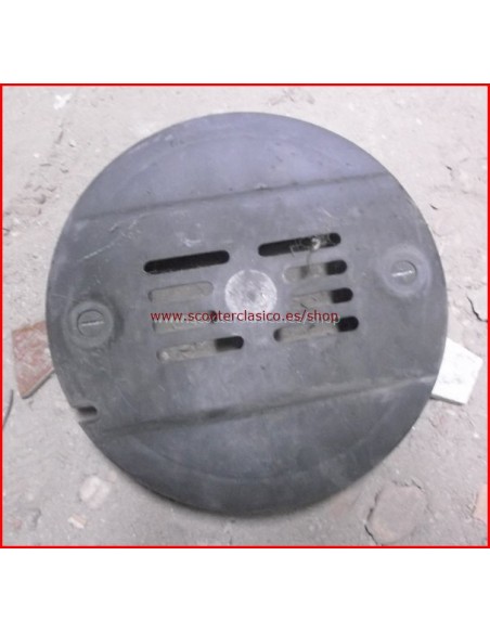 Embellecedor rueda de repuesto Vespa PK