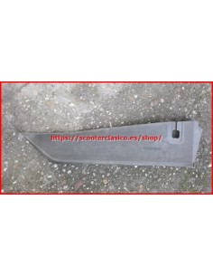 Alfombra derecha de la...