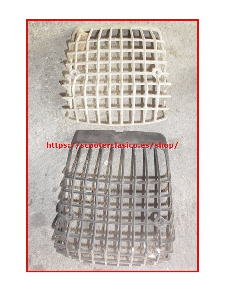 Rejilla Piloto de Vespa 200 de color blanco