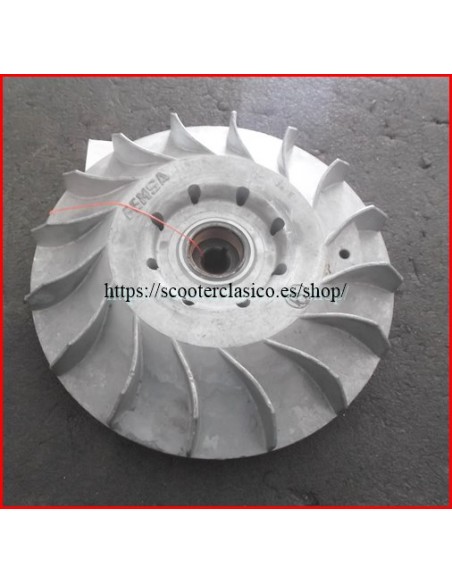 PLATO magnetico de Vespa 200 Femsa