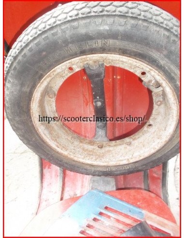 Soporte rueda de repuesto Vespa