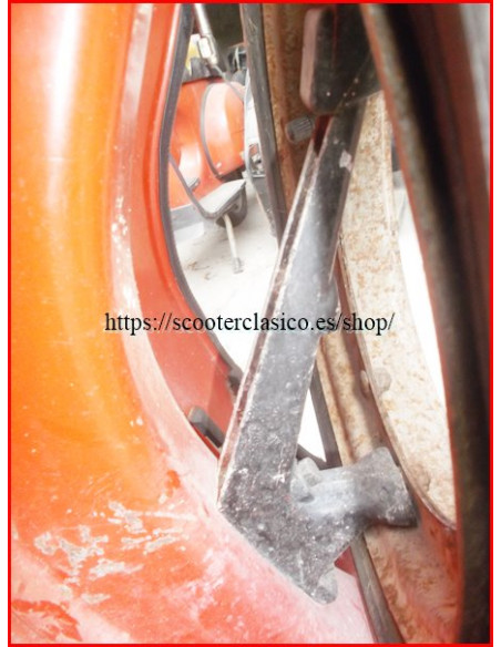 Soporte rueda de repuesto Vespa