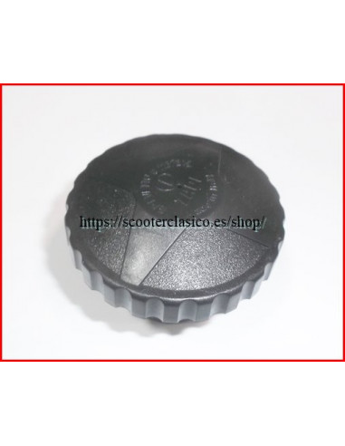 Tap&oacute;n gasolina Vespa Zadi