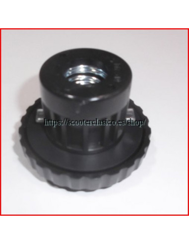 Tap&oacute;n gasolina Vespa Zadi