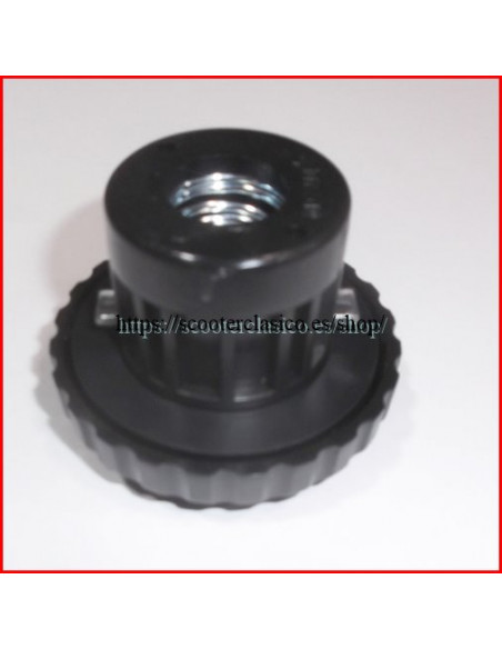 Tap&oacute;n gasolina Vespa Zadi