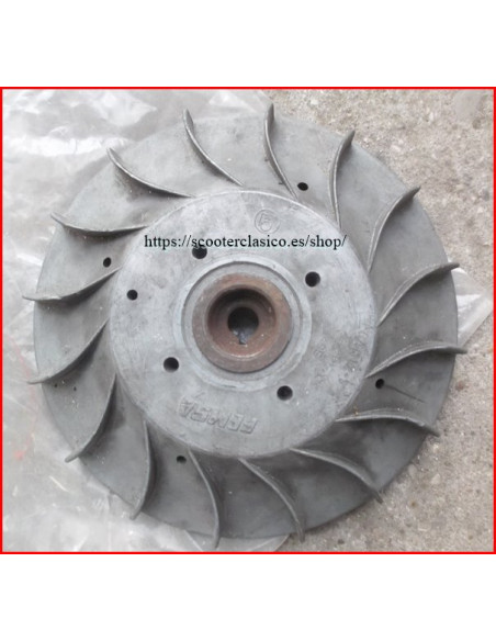 Plato magnetico Vespa 200 Femsa