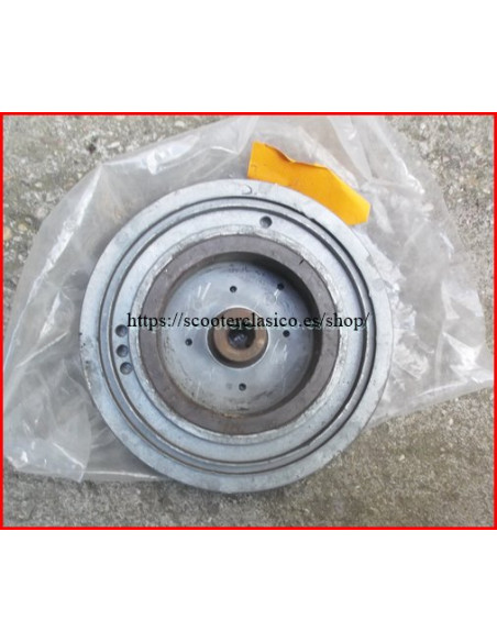 Plato magnetico Vespa 200 Femsa