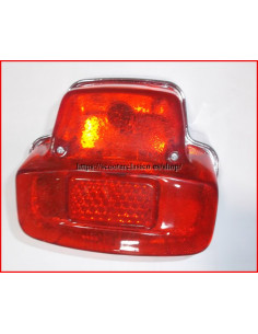 Piloto de Vespa 150 con...