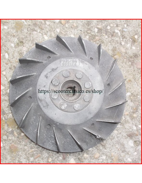 Plato magnetico Vespa PK