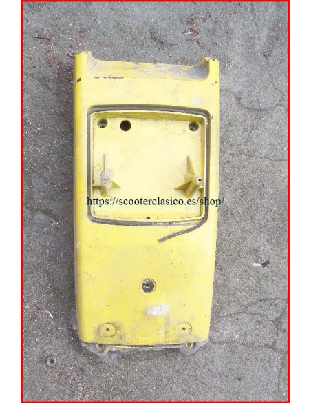 Plastico soporte piloto Vespa FL