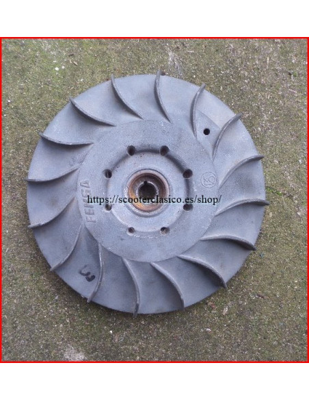 Plato magnetico Vespa 160