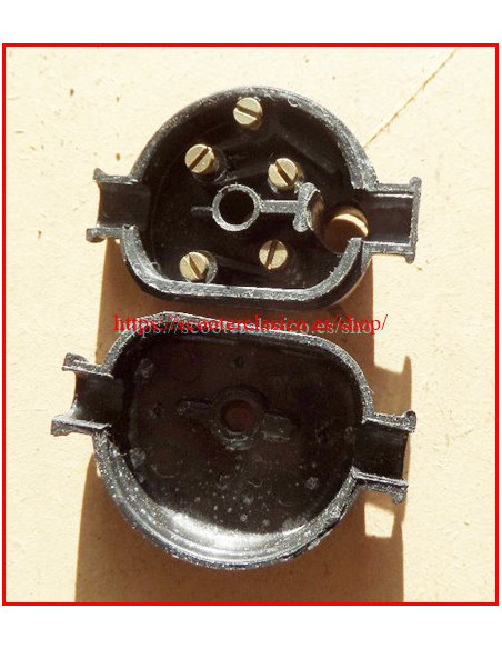 CAJA CONEXIONES OVALADA VESPA