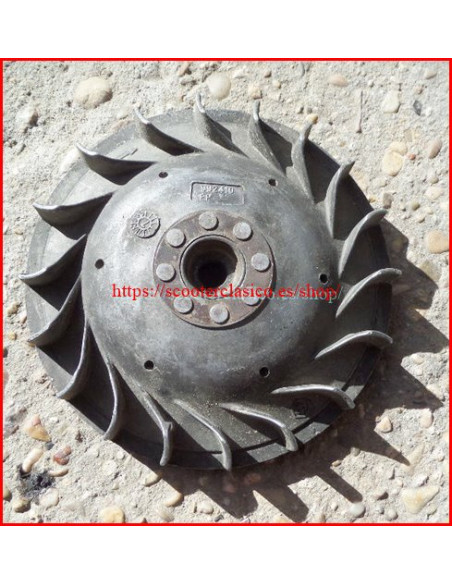 PLATO MAGN&Eacute;TICO VESPA T5