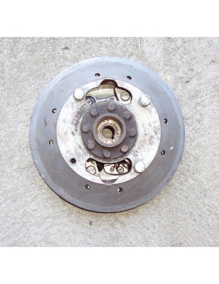 PLATO MAGNETICO VESPA 150 FR