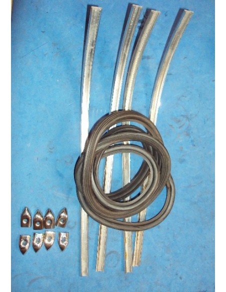 KIT CANALETAS LI 3&ordf; NEGRA ECONOMICAS