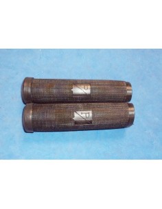 Pu&ntilde;os sin vaina negros