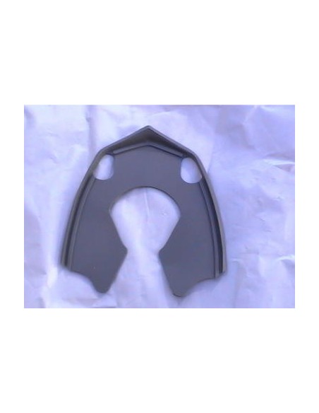 goma-del-guardabarros-al-escudo