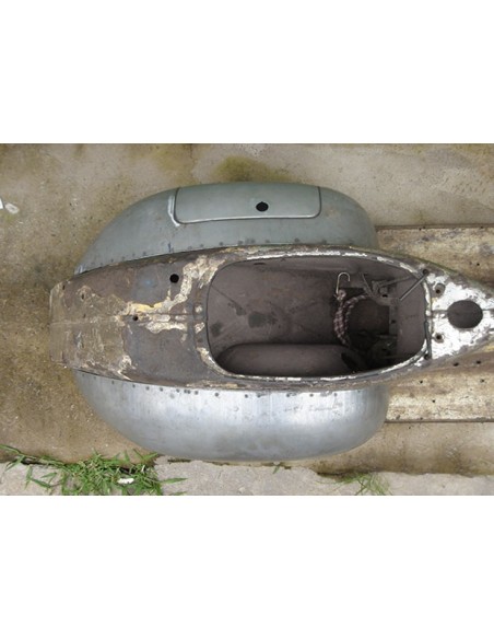 Cofanos para transformar una Vespa PX Iris