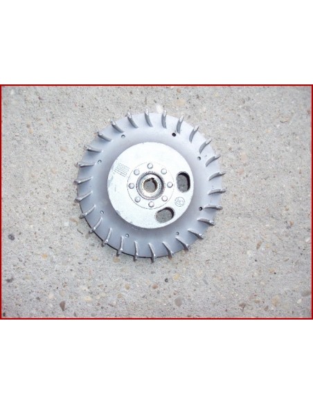 Plato magnetido Vespa 75 Primavera