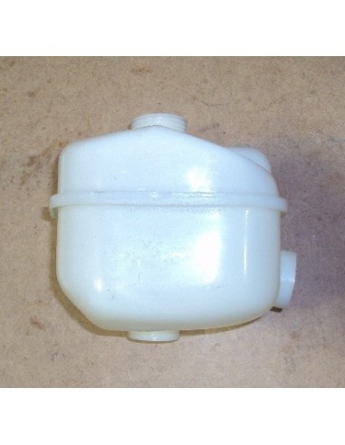 Depostio de aceite sin componetes