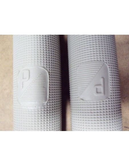 Pu&ntilde;os de goma gris 24 mm ALTA CALIDAD