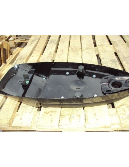 Asiento deportivo de chapa MARRON