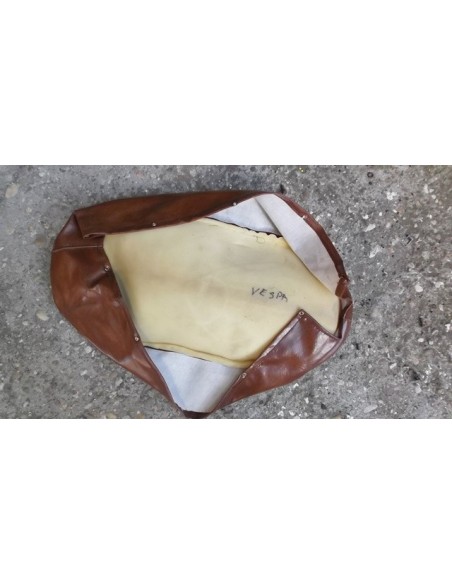 SOPORTE RUEDA DE REUESTO LAMBRETTA LD