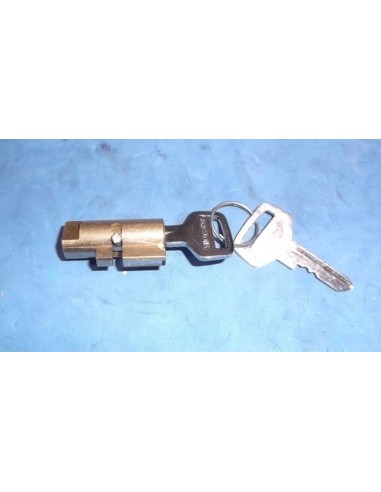 cerradura-direccion-corta